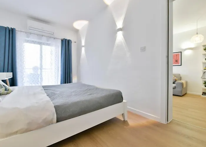 Mimosa Residenza דירה *